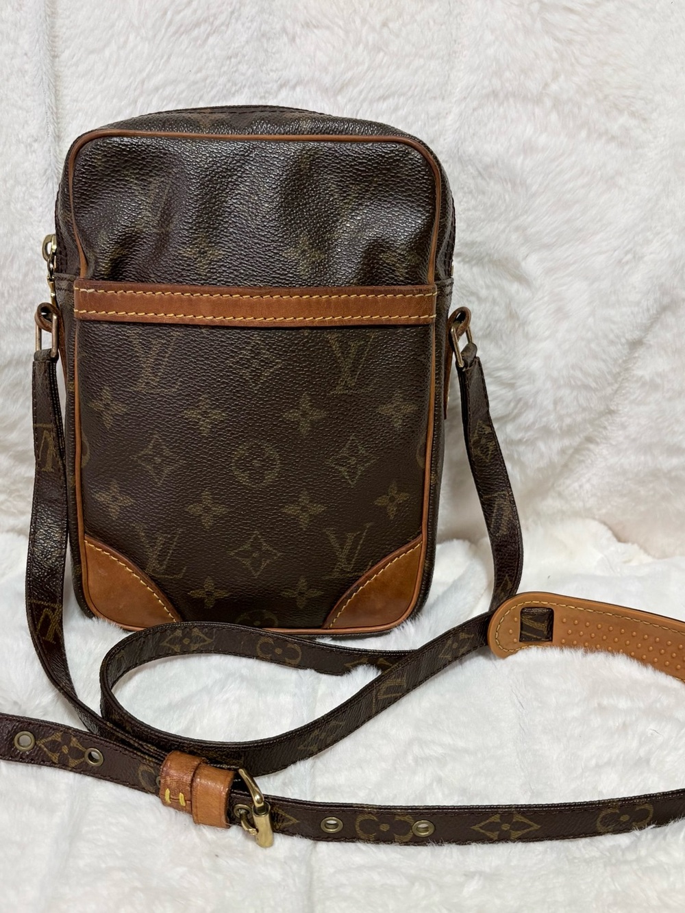 Vintage Louis Vuitton Monogram Danube shoulder bag in brown canvas.